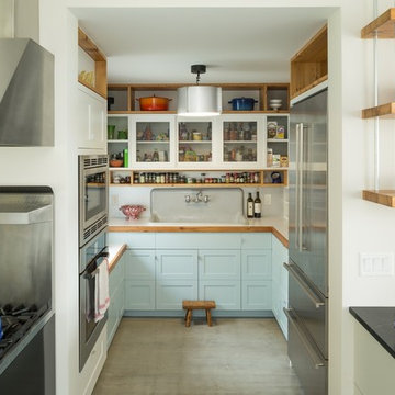 New Haven Farm House and Updated Classic