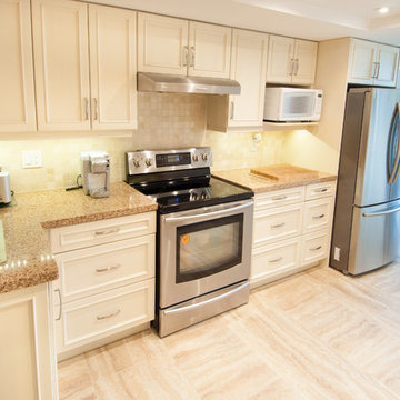 North Shore Blvd Transitional Kitchen