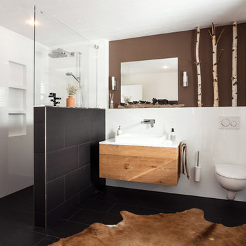 Neubau Bad, Dusche und Gäste Toilette im Alpen-Chic Style