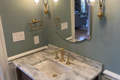 Example of a bathroom design in Baltimore