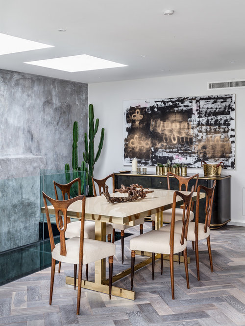 75 Most Popular Dining Room with Light Hardwood Flooring Design Ideas