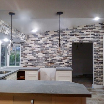 Kitchen Walls & Backsplash