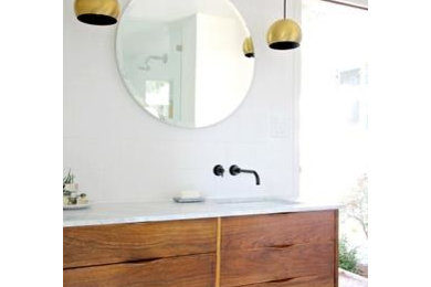 Bathroom - mid-sized 1960s bathroom idea in Boise