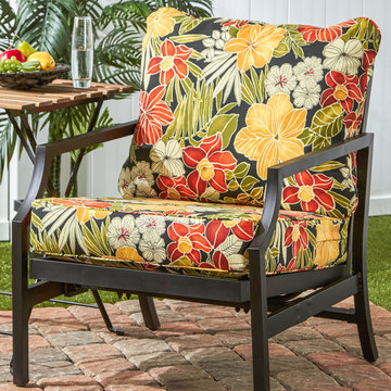 Steel Lounge Chair with Hibiscus Pattern Cushion