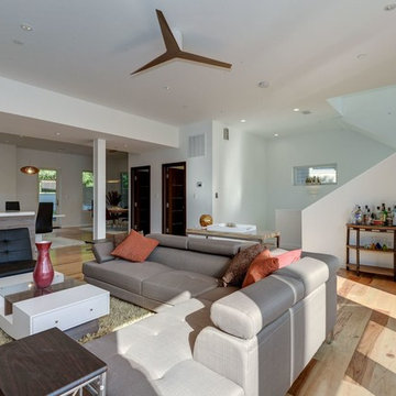 6432 83rd Place- Living Room
