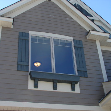 Siding (LP Smart Side & Hardie Siding)