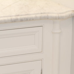 Ridgewood, NJ - Traditional - Bath - Bathroom Vanities And Sink Consoles