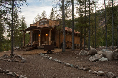 Off the Grid Saloon