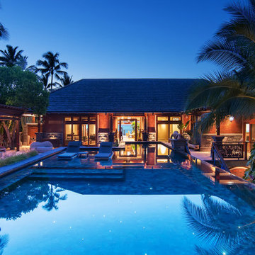 Charles Logue Hawaii - Pool
