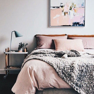 PINK GREY BEDROOM DESIGN