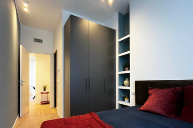 Esempio di una camera da letto minimal