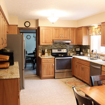 Refaced Lower Existing Cabinets, New Upper Wall Cabinets and Glass Backsplash