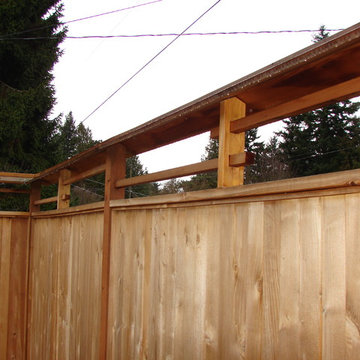 Arbors/Pergolas/Fences