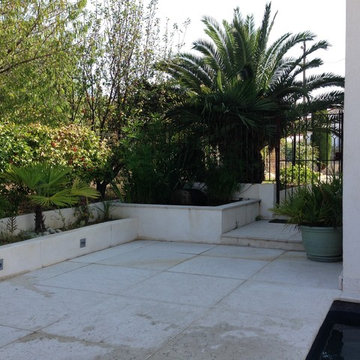 Projet de rénovation de villa et création d'un Pool-house zen ouvert sur piscine