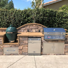 GARAGES