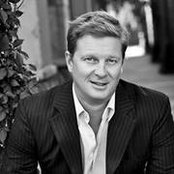 Eric Johnson's photo