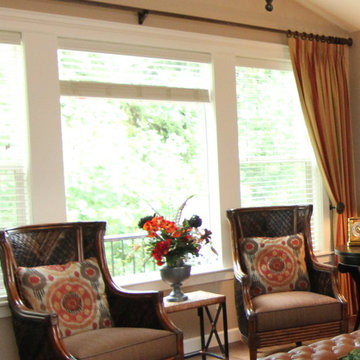 Camas Tommy Bahama Family Room