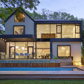 Bilateral House