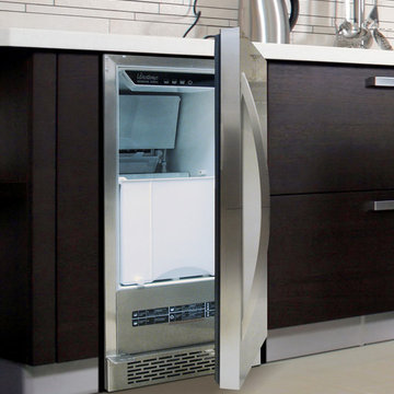Designer Series Automatic Outdoor Icemaker