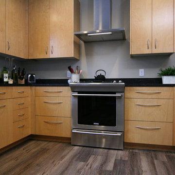 Clean Birch Kitchen plus Pantry