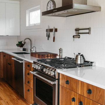 Creston-Kenilworth Kitchen