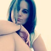 Are Li's photo