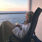 Abbey Gallagher's photo