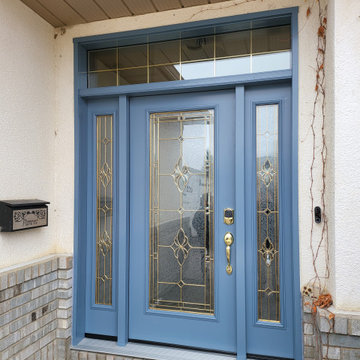 Grand entry door