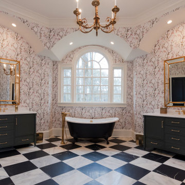 Traditional Master Suite in The Battery