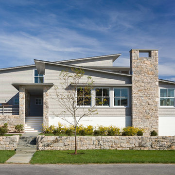 Quonnie House