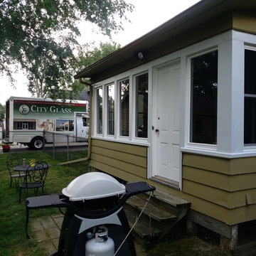 Vinyl replacement windows