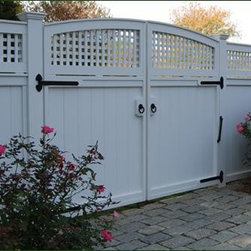 Universal Service Gate - Outdoor Products
