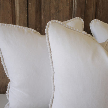 Custom-Made Luxury Linen Pillows with Ruffle
