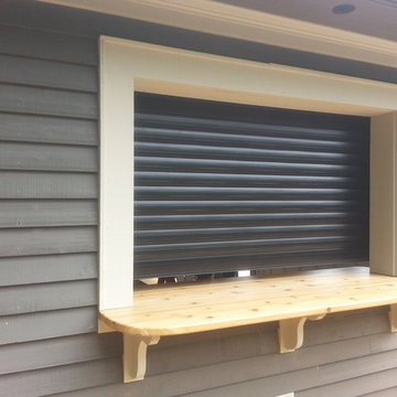 Poolhouse Porch Roll Up Doors