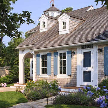 Beach Style Exterior