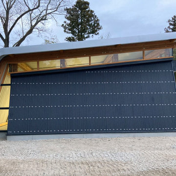 角田の木造ガレージ