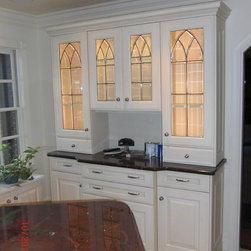 Wood-Mode white crystal - Products