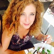 יהודית הוכהויזר's photo
