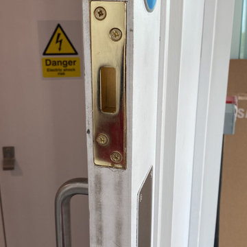 Fresh lock installation in London