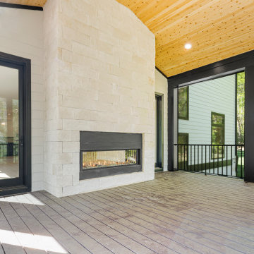 Screened In Porch