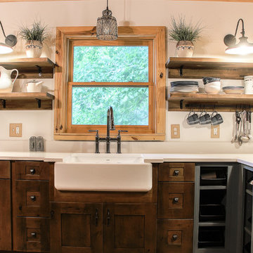 Log Cabin Little Mountain Kitchen