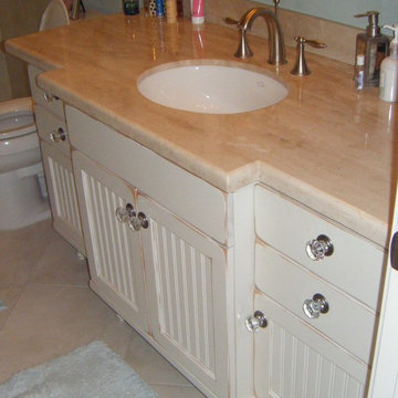 Hampton Estates Daugherty Girls Vanity