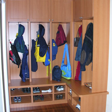 Custom Closet Systems