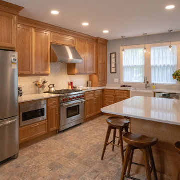 Transitional Warm Wood Farmhouse Kitchen Remodel | Quartz Countertops & Modern L