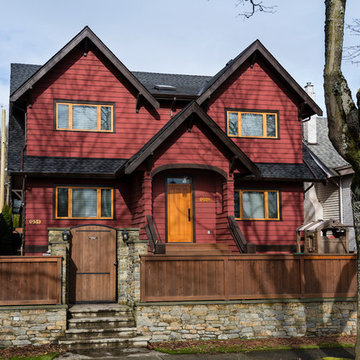 Craftsman with Laneway