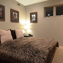 Picture frame idea bedroom