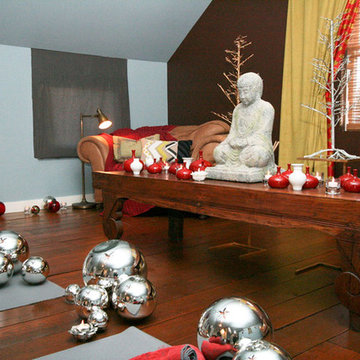 Christmas Yoga Studio