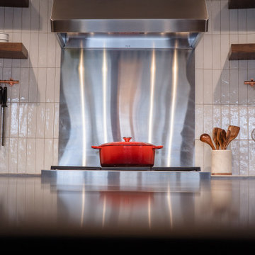 Custom Contemporary Kitchen Remodel