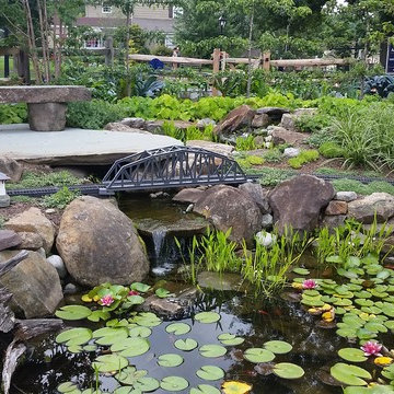 Garden at Peddler's Village
