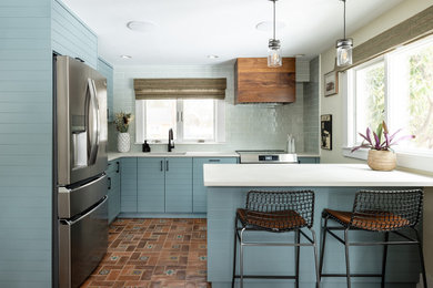 Kitchen - eclectic kitchen idea in Boston